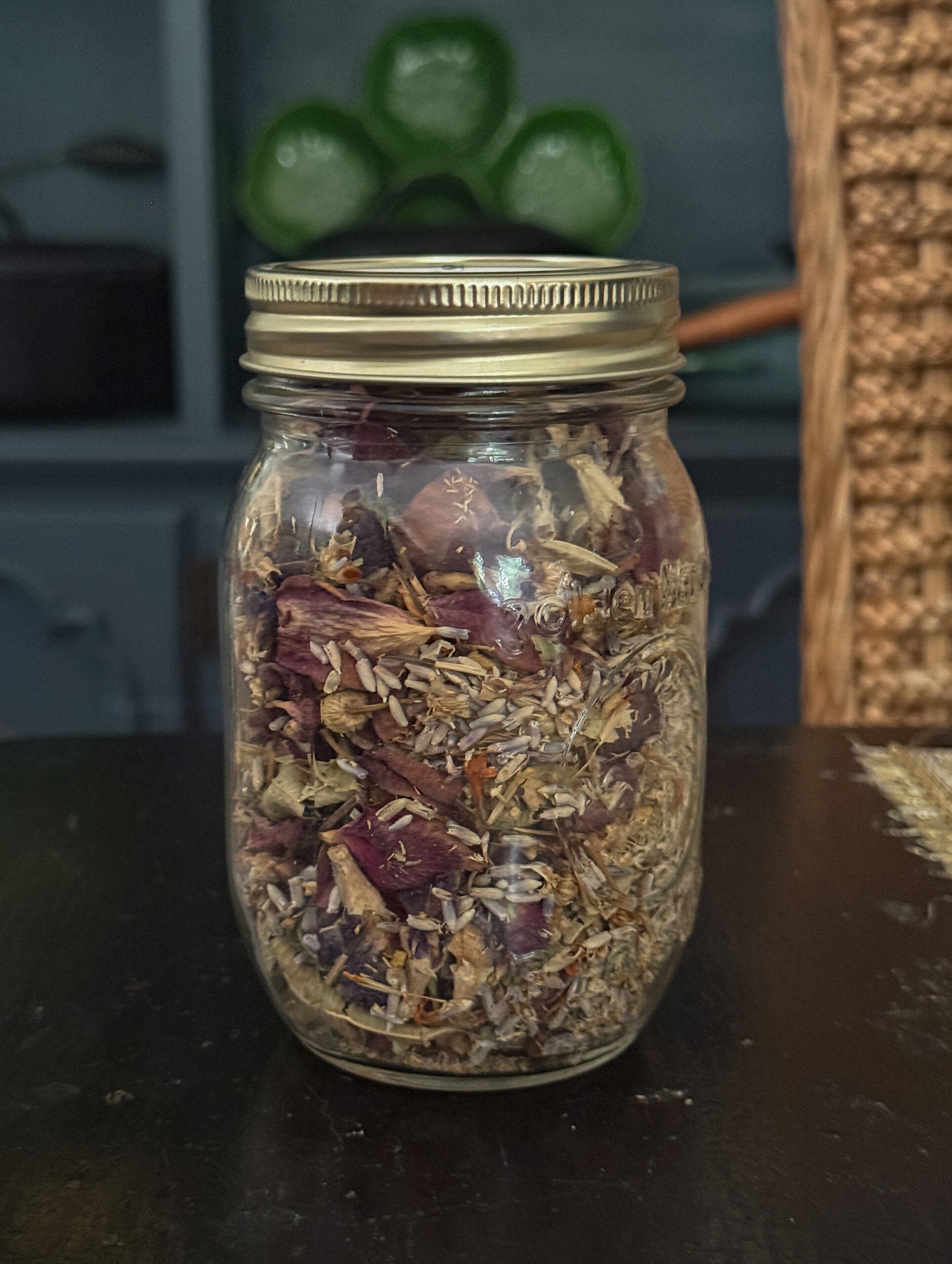 Fall Flowers Herbal Tea (Pint Jar) - Image 2